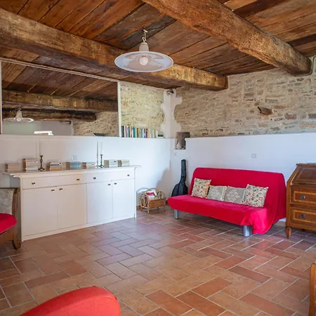 Prázdninový dům Buon Vento, La Casa Dei Millefiori Un Magico Bouquet A Gubbio, Italy Gubbio